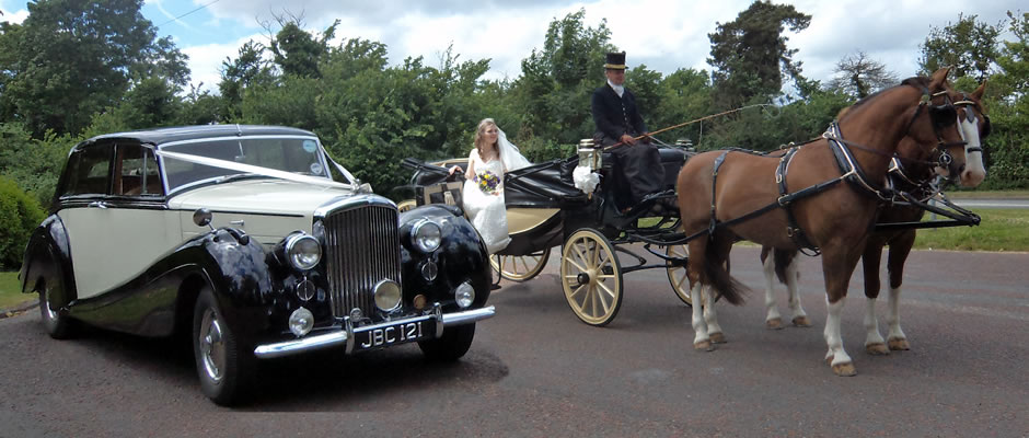 Haydn Webb Carriages bride in Landau with Rolls Royce