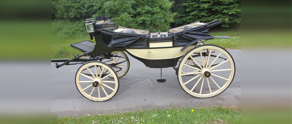 Haydn Webb Carriages Landau carriage no horses
